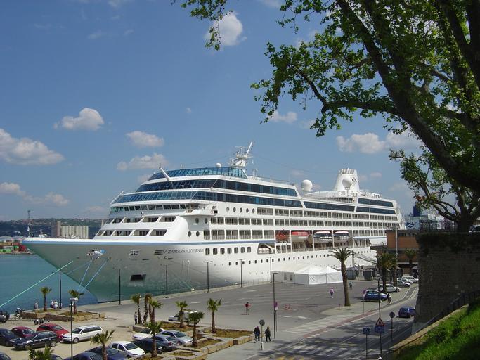 Azamara at noon in Koper.JPG