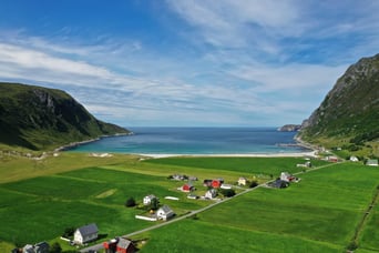 Hoddevik - Stad - Nordfjord-Øyvind Heen - fjords.com