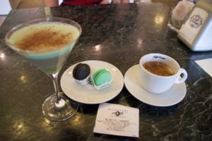 Pedrocchi coffee - hot or cold with macaroons