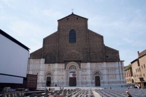No marble finish for the Bologna Cathedral