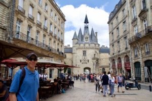 The author in front of Porte Cailhau