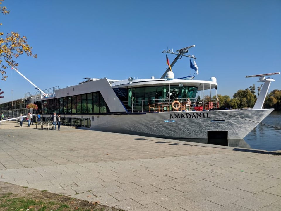 AmaDante on Go Astro Travel Joe Sixpack beer themed river cruise