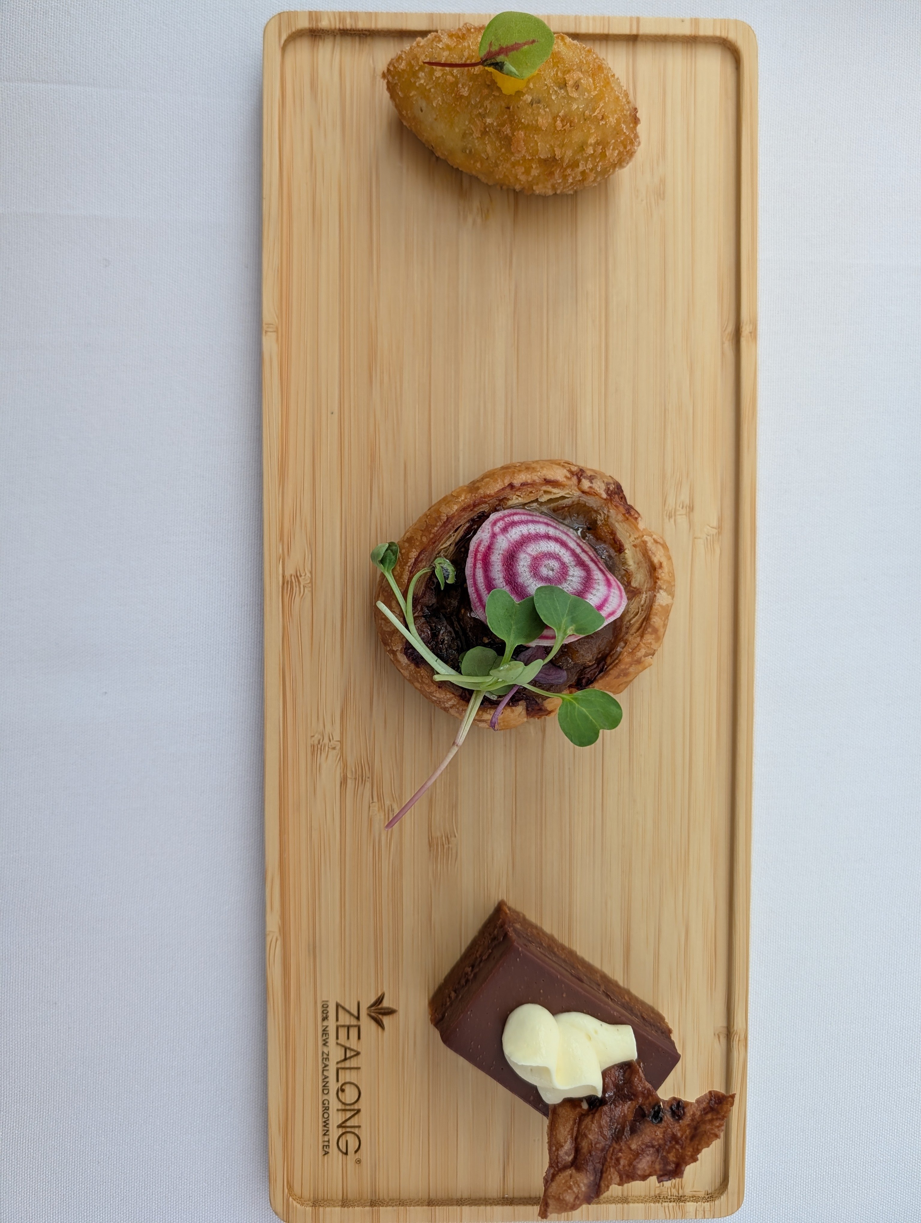 PXL_20260228_221903335